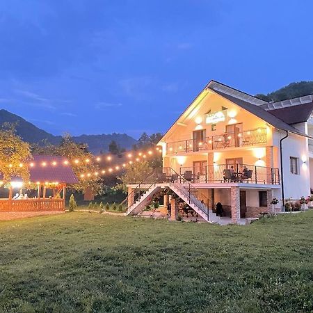 Pensiunea Hai In Maramures Bîrsana Εξωτερικό φωτογραφία
