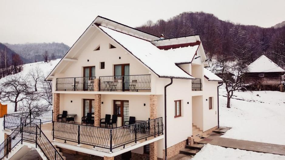 Pensiunea Hai In Maramures Bîrsana Εξωτερικό φωτογραφία